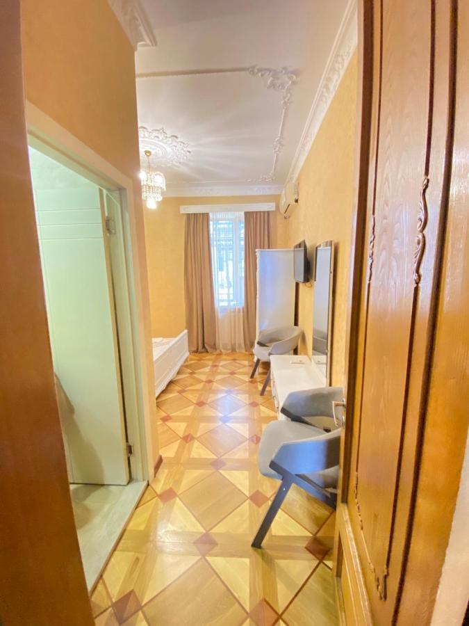 K&N Guesthouse Tbilisi Eksteriør bilde