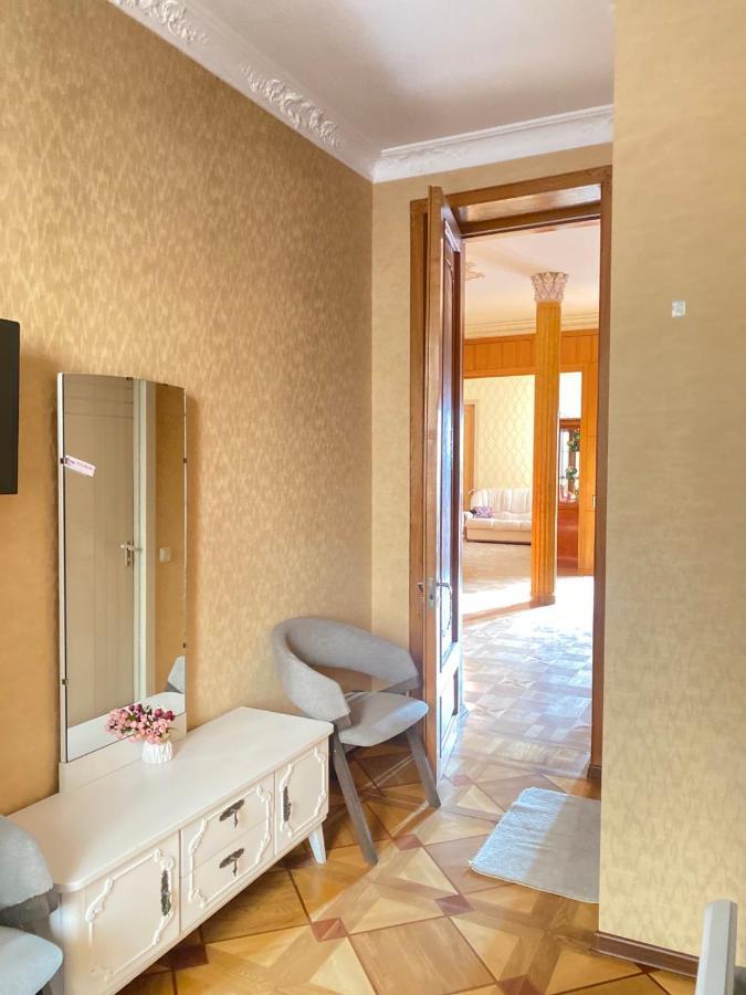 K&N Guesthouse Tbilisi Eksteriør bilde