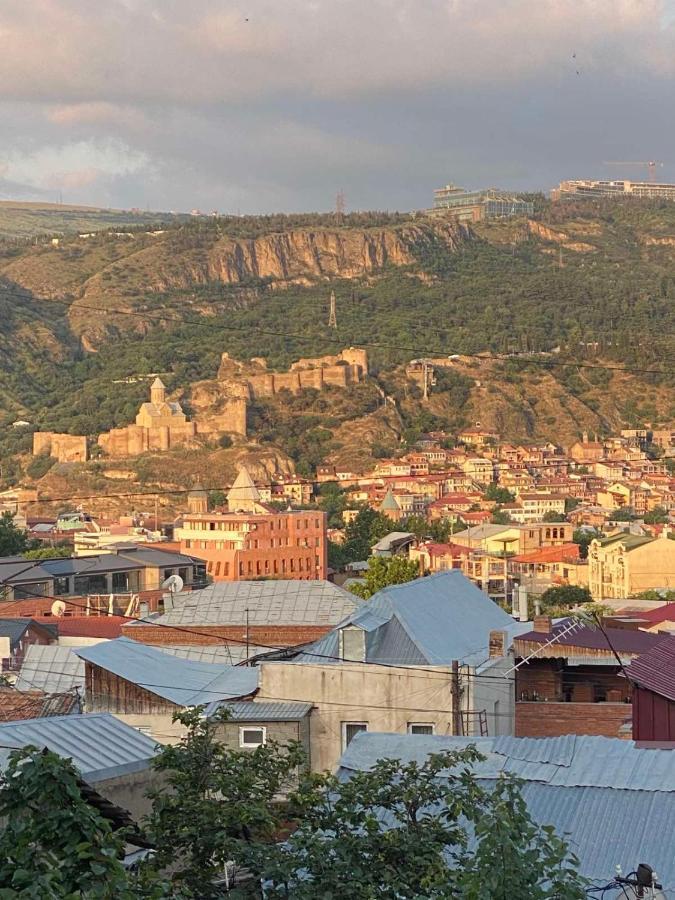 K&N Guesthouse Tbilisi Eksteriør bilde