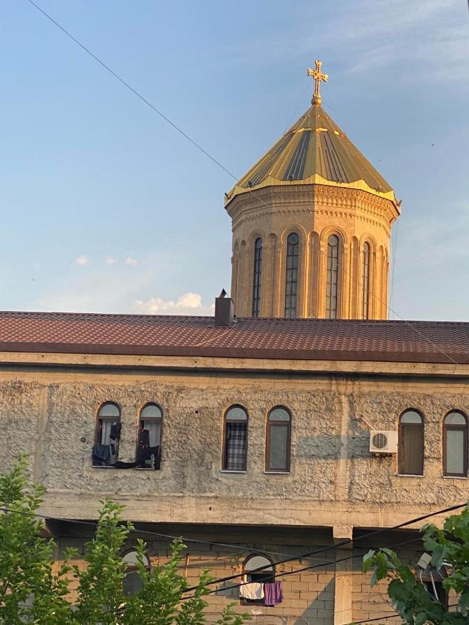 K&N Guesthouse Tbilisi Eksteriør bilde