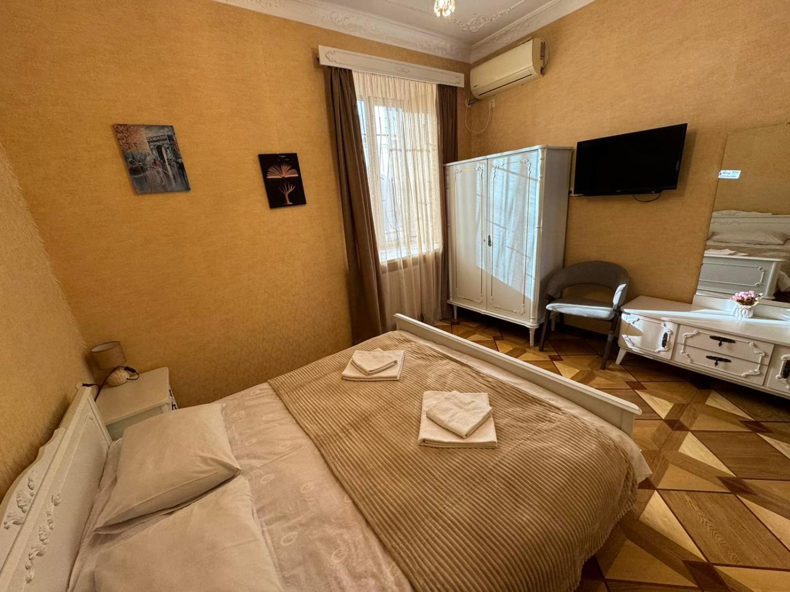 K&N Guesthouse Tbilisi Eksteriør bilde