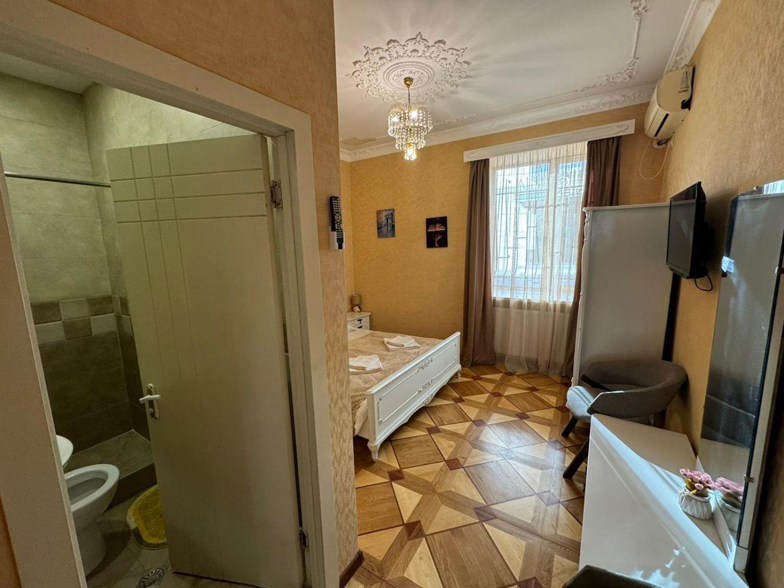 K&N Guesthouse Tbilisi Eksteriør bilde