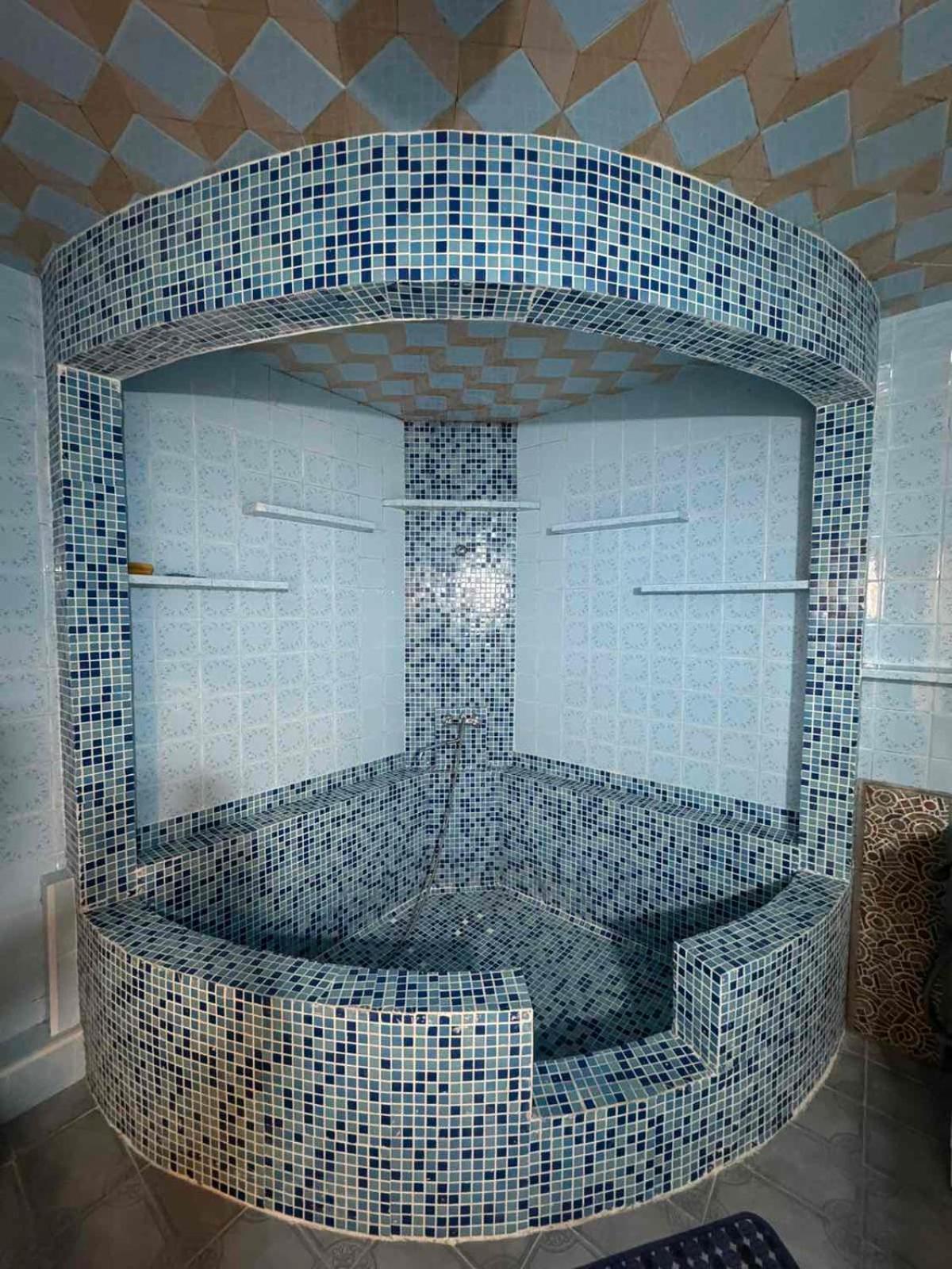 K&N Guesthouse Tbilisi Eksteriør bilde