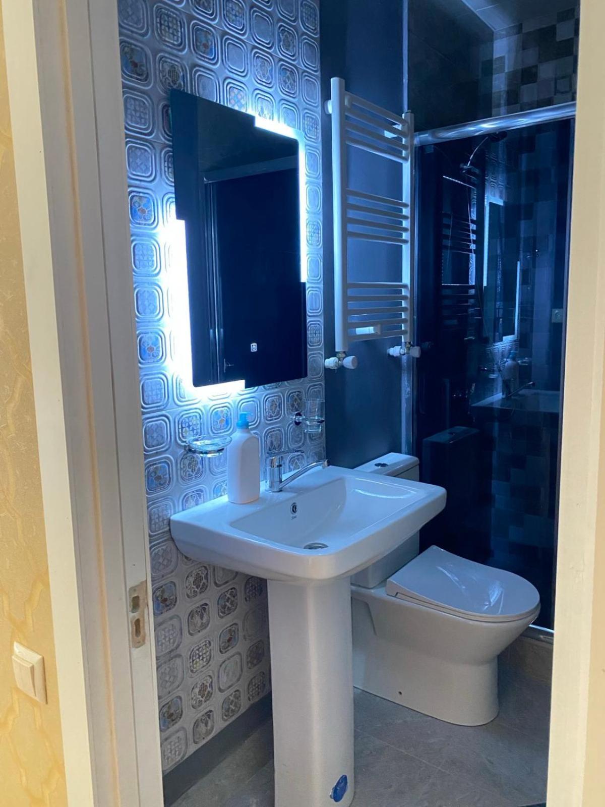 K&N Guesthouse Tbilisi Eksteriør bilde