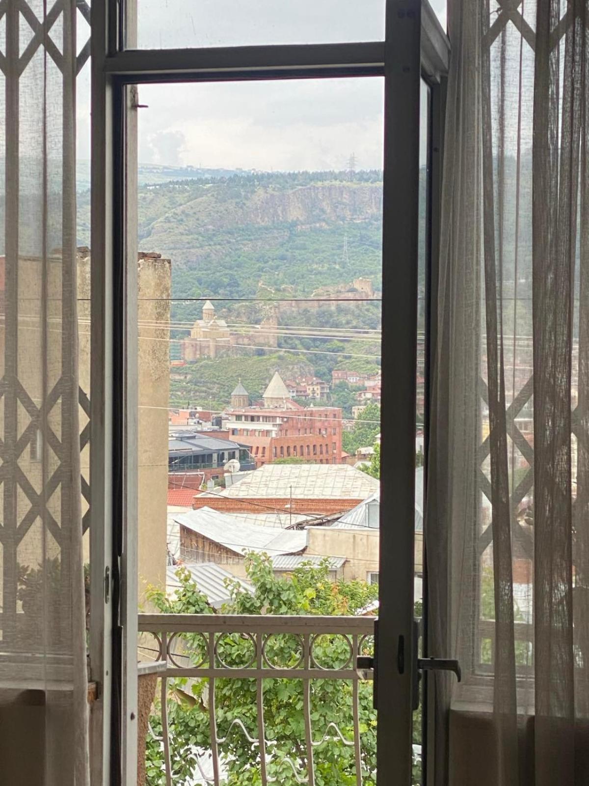 K&N Guesthouse Tbilisi Eksteriør bilde